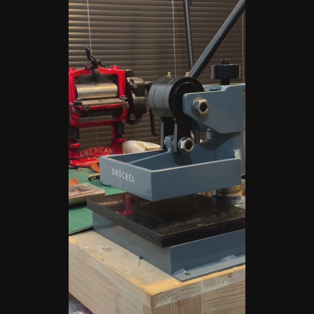 [PRE-ORDER] Druckel Clicker Press